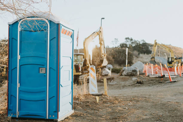 Best Portable restroom trailer rental  in Paulsboro, NJ